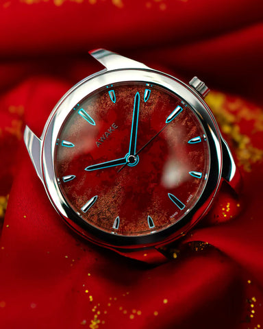 Awake-sơn-mai-frosted-leaf-royal-red 5