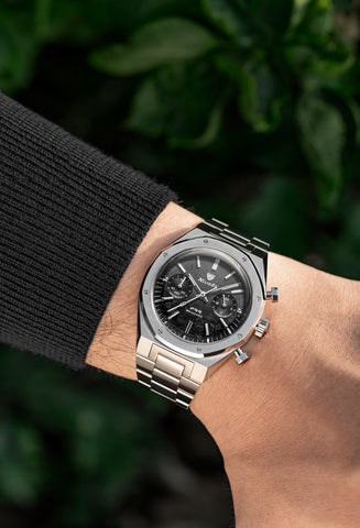F77 Chrono Mecaquartz Carbon 68002Q77