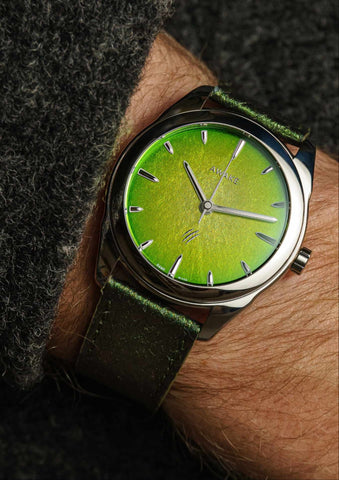 Awake-sơn-mai-silver-leaf-jurassic-watch-raptors-limited-edition 13