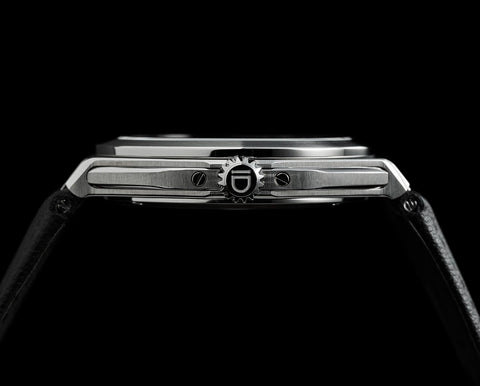 ID Geneve Circular 1 - Garnet