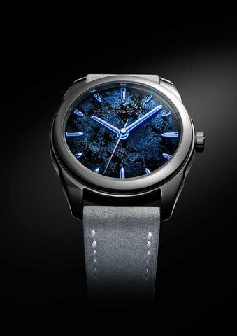Awake-sơn-mai-frosted-leaf-blue-limited-edition 8