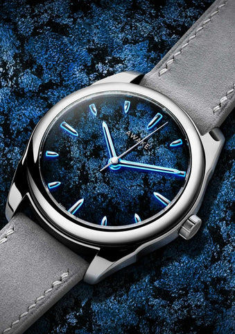 Awake-sơn-mai-frosted-leaf-blue-limited-edition 13