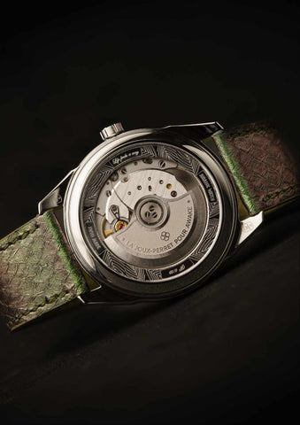 Awake-sơn-mai-silver-leaf-jurassic-watch-raptors-limited-edition 7