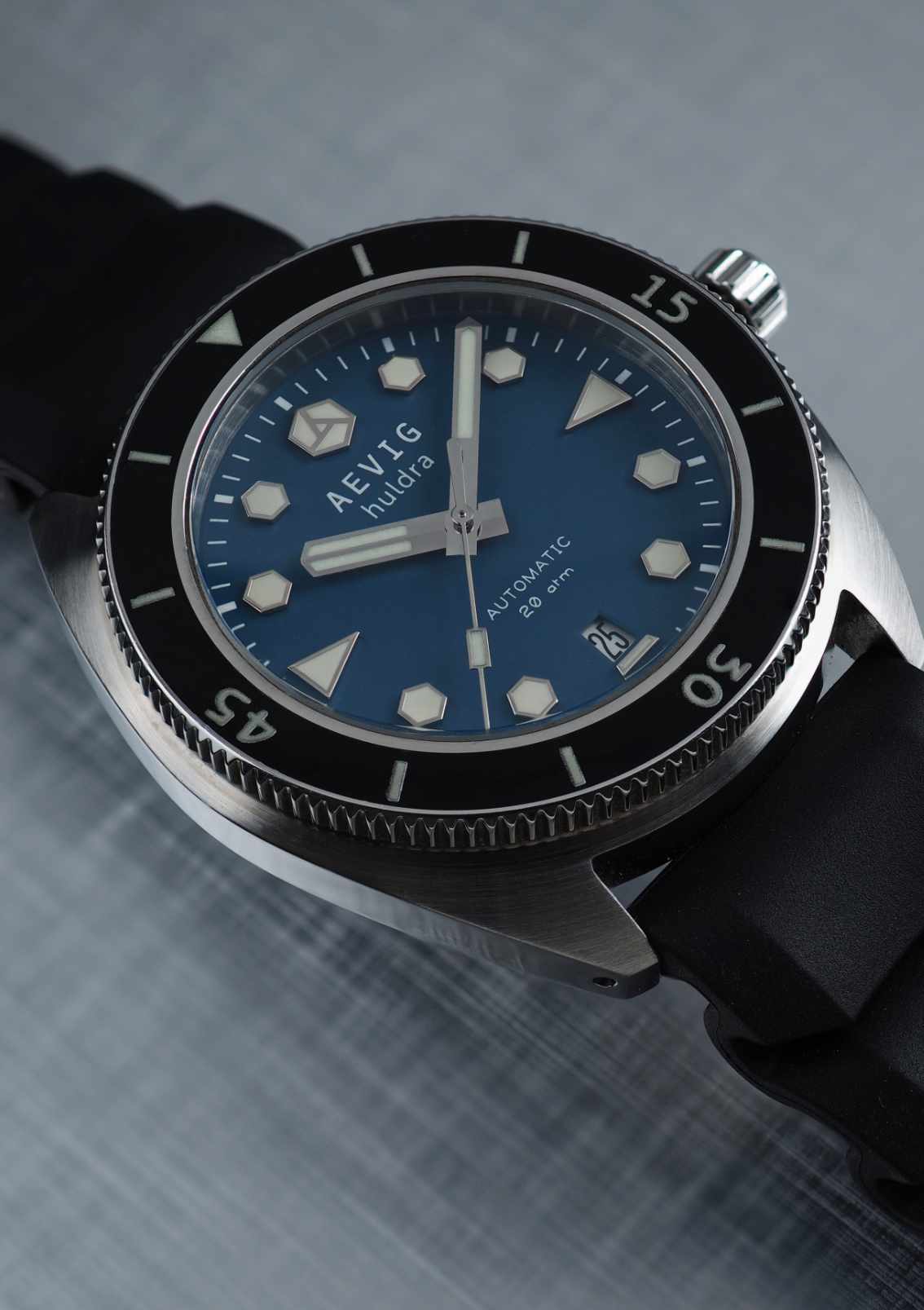 Aevig-huldra-black-blue 2