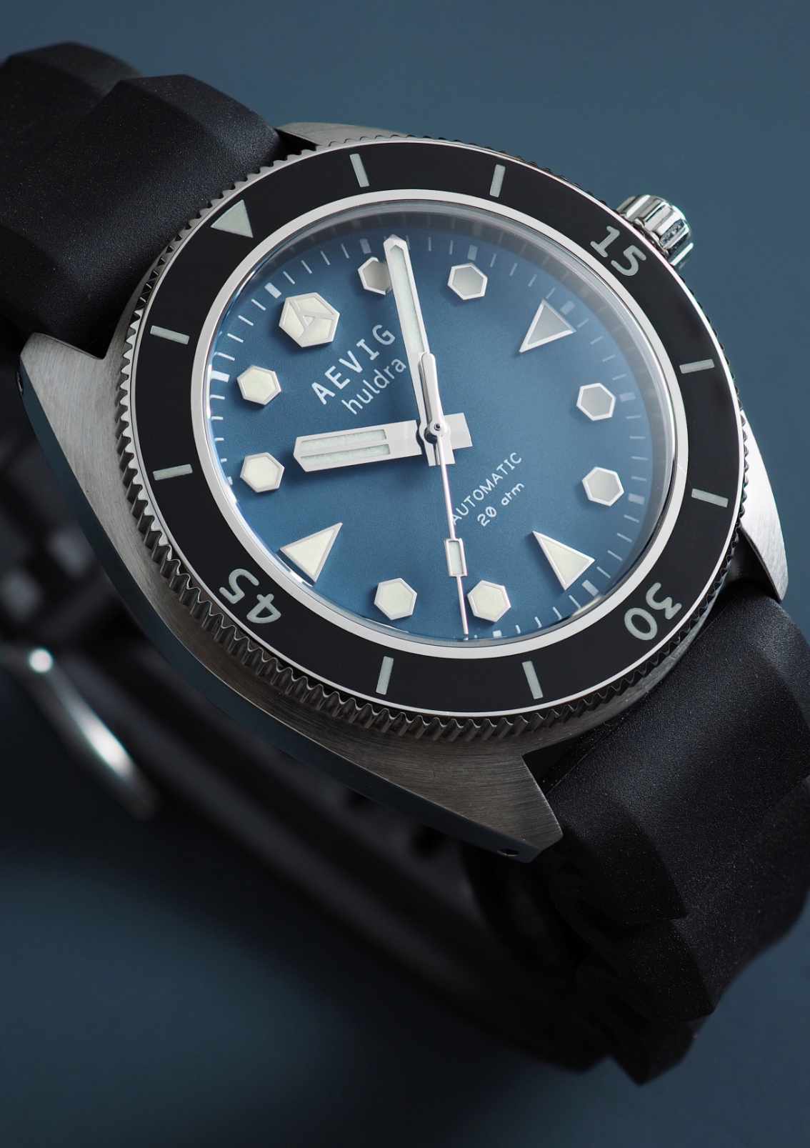 Aevig-huldra-black-blue 6