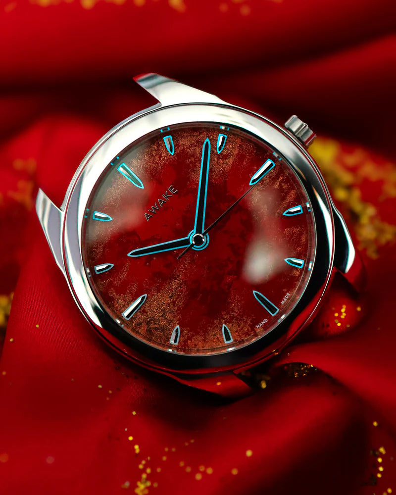 Awake-sơn-mai-frosted-leaf-royal-red 5