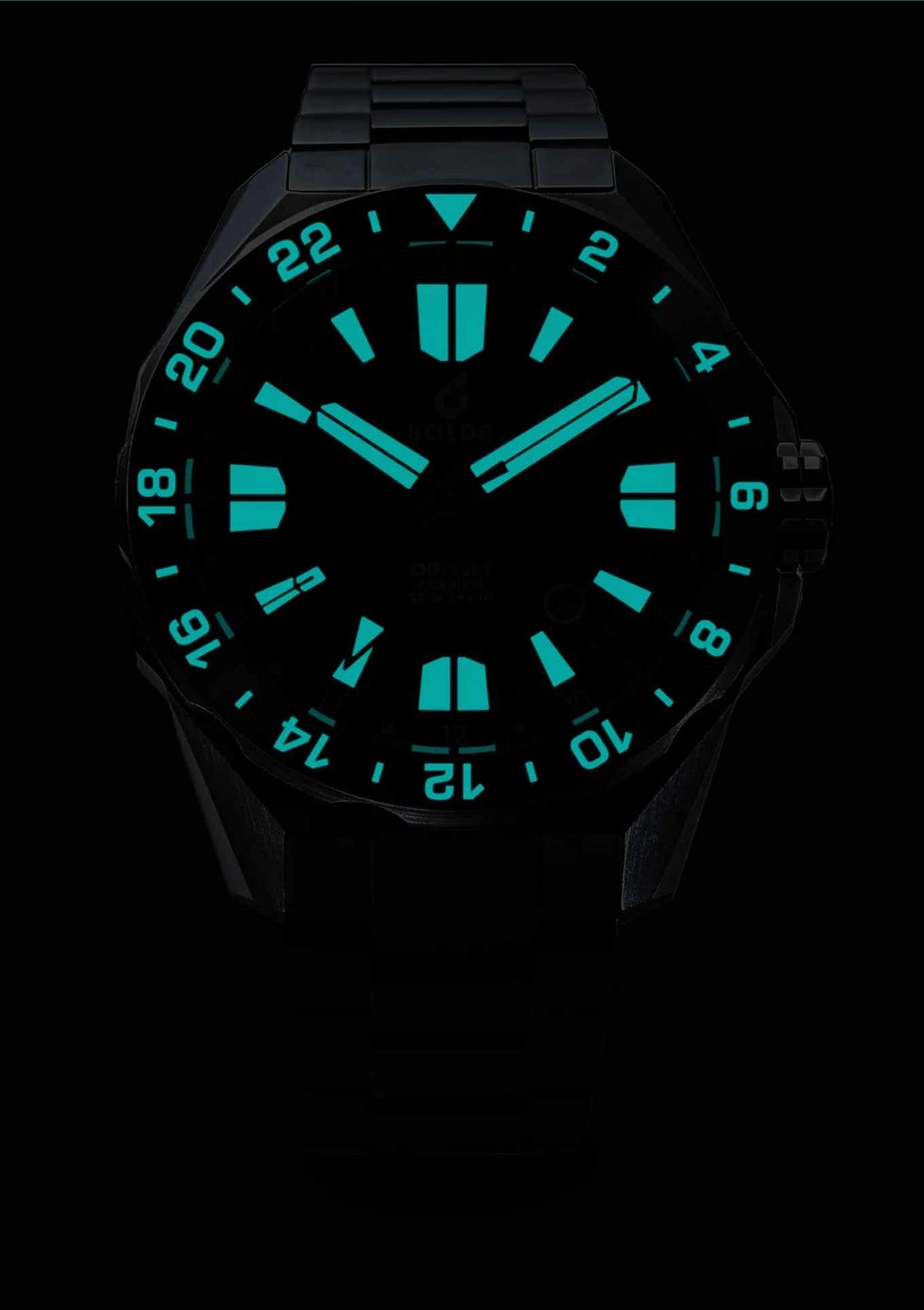 boldr-odyssey-44-freediver-gmt-black-green 5