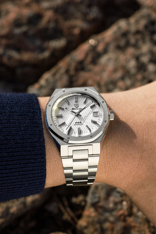 Nivada Grenchen F77 MK 2 White Date 69014A77