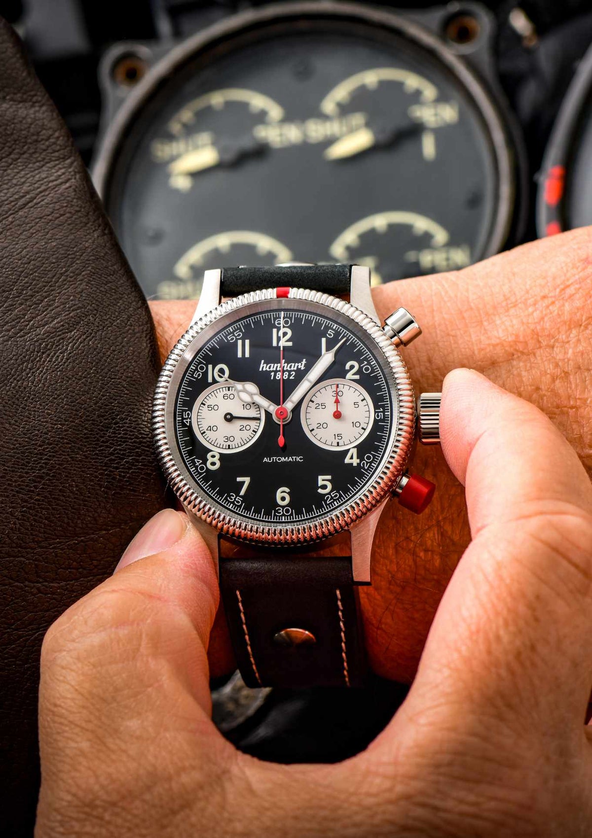 Hanhart-pioneer-mk-ii-reverse-panda 5