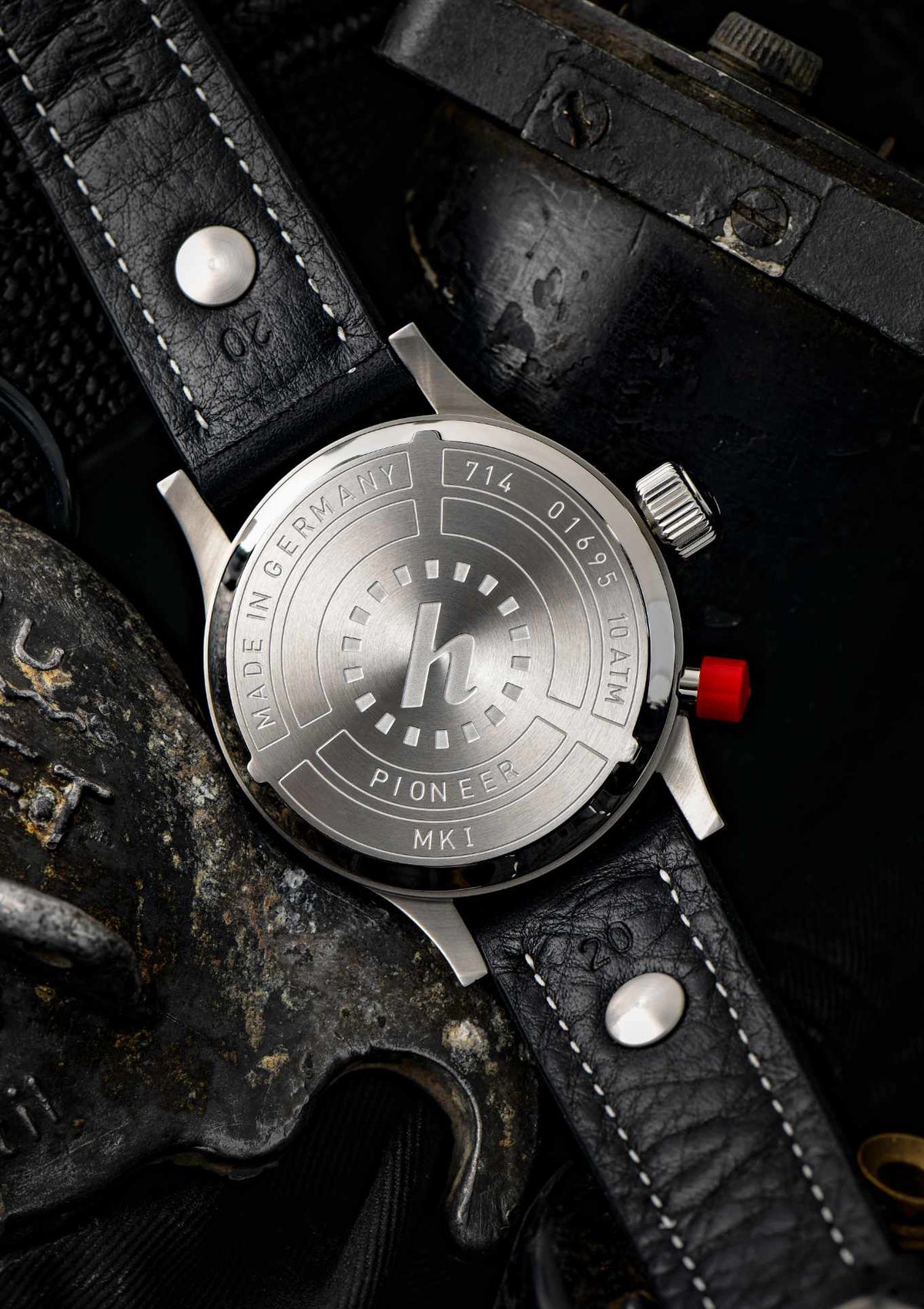 Hanhart-pioneer-mk-i-reverse-panda 6