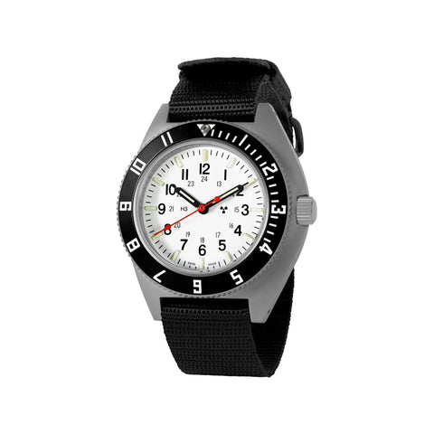 MARATHON 41mm SSNAV Arctic Steel Navigator Quarz - White Dial - WW194001SS