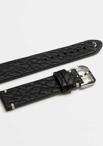 echo-neutra-wristbands-leather
