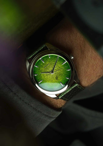 Awake-sơn-mai-silver-leaf-jurassic-watch-raptors-limited-edition 14