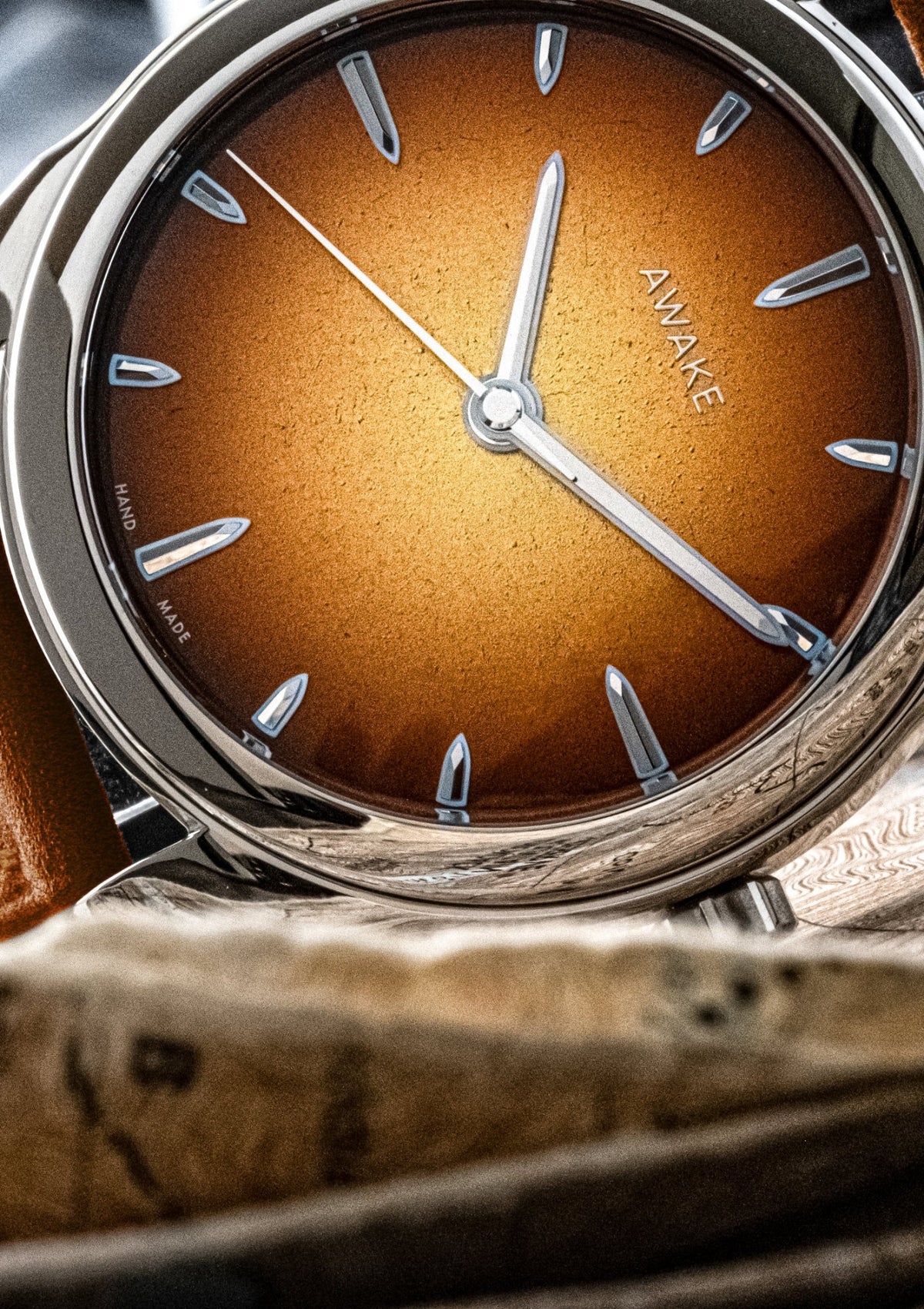 Awake-son-mai-silver-leaf-vignette-golden-hour-limited-edition 17