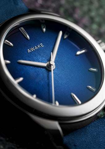 Awake-son-mai-silver-leaf-vignette-moonlight-blue 3