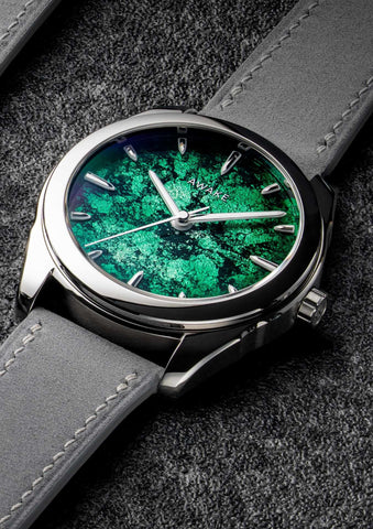Awake-sơn-mai-frosted-leaf-green-limited-edition 2