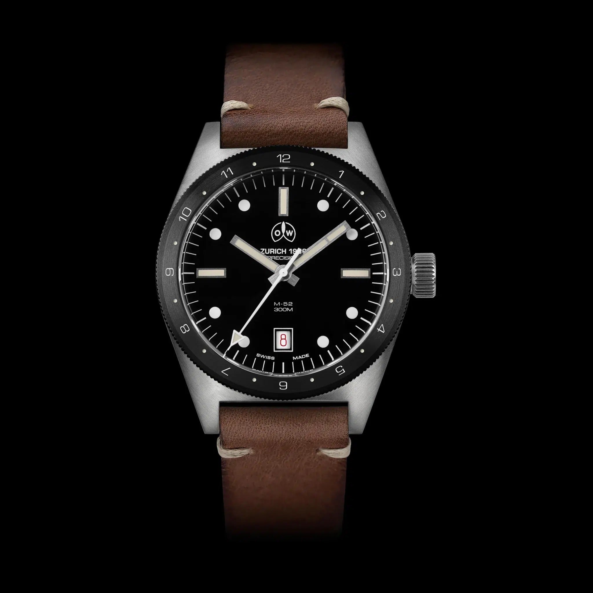 Set: nylon strap + leather strap