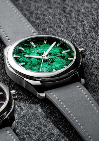 Awake-sơn-mai-frosted-leaf-green-limited-edition 8