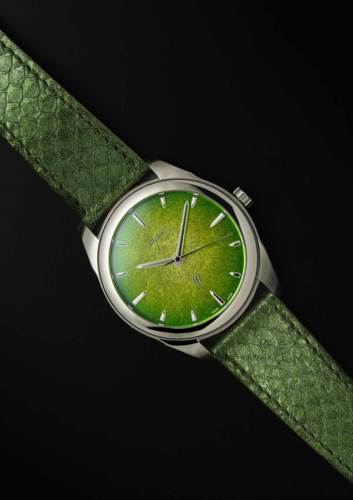 Awake-sơn-mai-silver-leaf-jurassic-watch-raptors-limited-edition 4