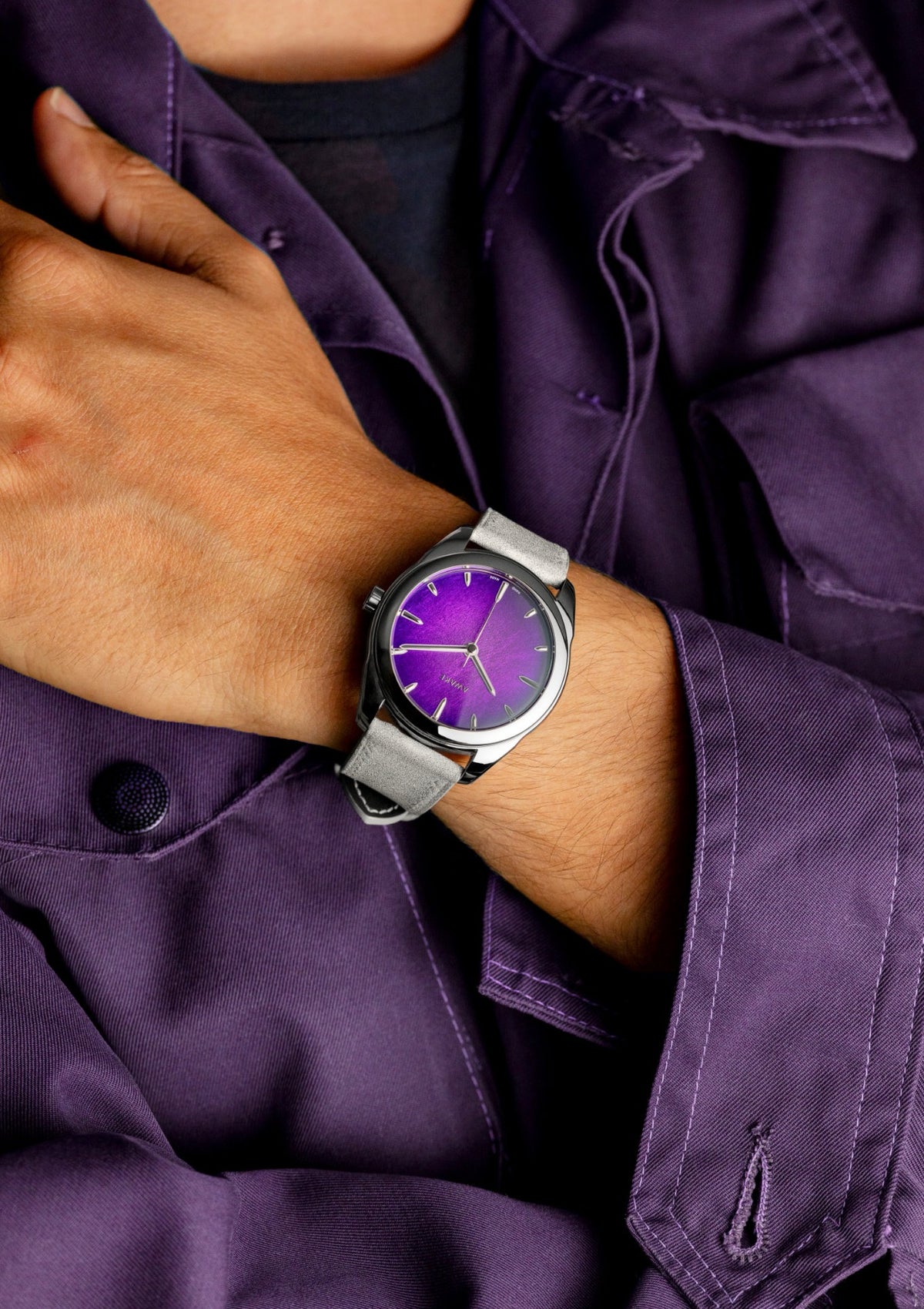 Awake-son-mai-silver-leaf-vignette-ultra-violet 8