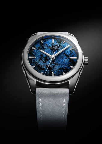 Awake-sơn-mai-frosted-leaf-blue-limited-edition 9