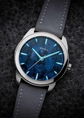 Awake-sơn-mai-frosted-leaf-blue-limited-edition 15
