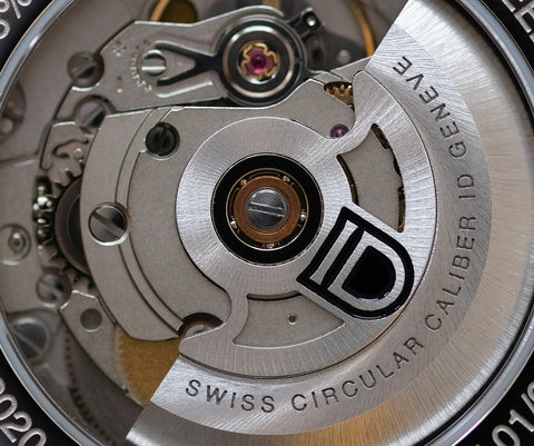 ID Geneve Circular S – Blue – Brushed Sides