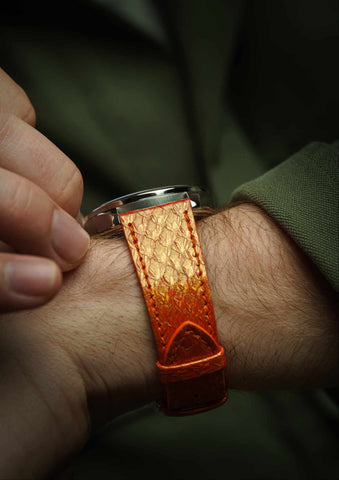 Awake-sơn-mai-silver-leaf-jurassic-watch-t-rex-limited-edition 17